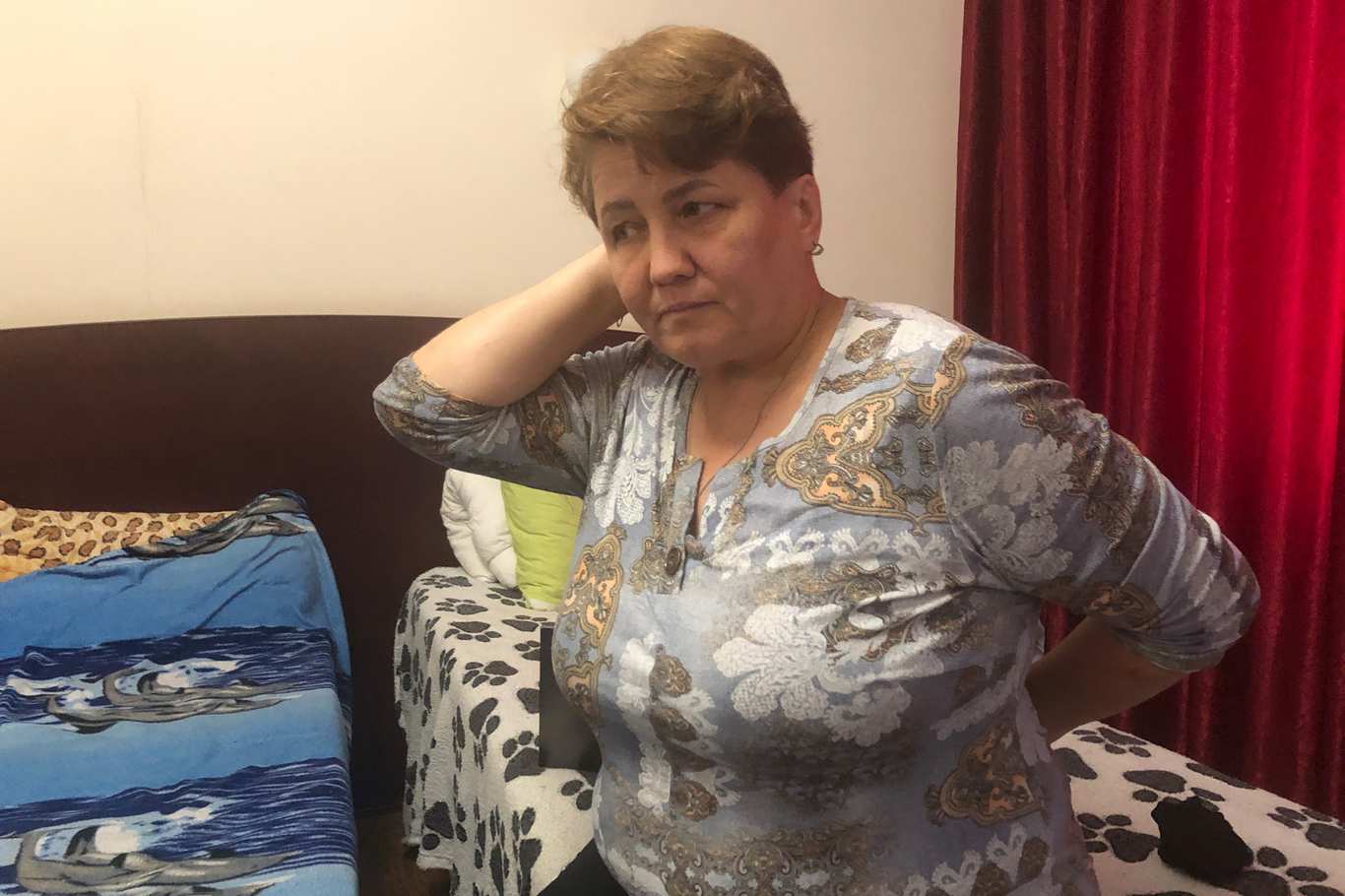 Светлана в своем номере. Фото: Ирина Стрельникова / проект «Ветер»
