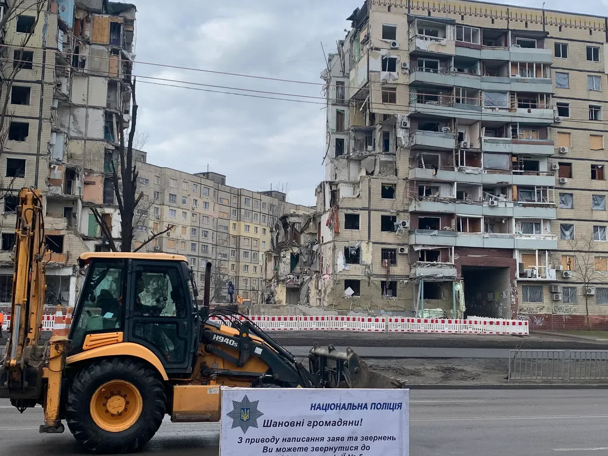 118 Victory Embankment apartment block. Photo: Olga Musafirova, exclusively for Novaya Gazeta Europe