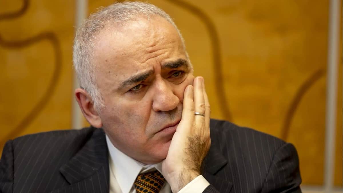 Russia plotted to assassinate Garry Kasparov and former lawmaker Ilya Ponomarev in US, Spanish media reports 