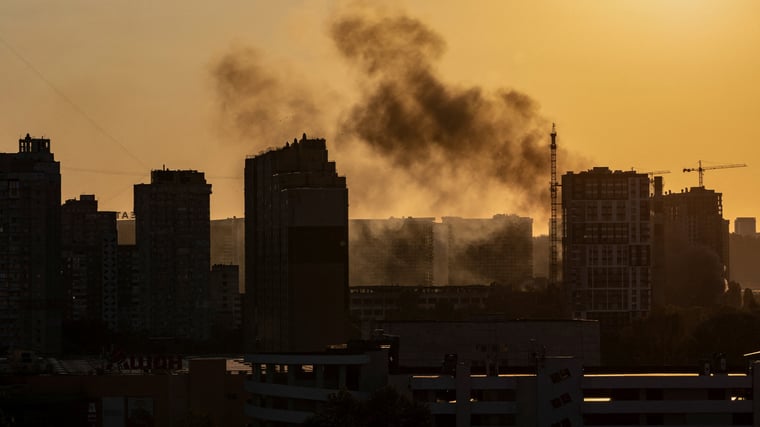 Мосты, склады, рынки, школы