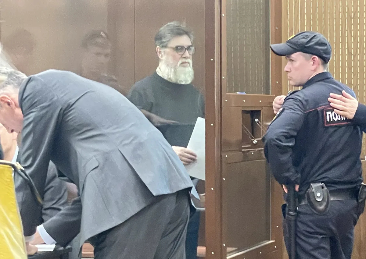 Сергей Зуев в здании суда