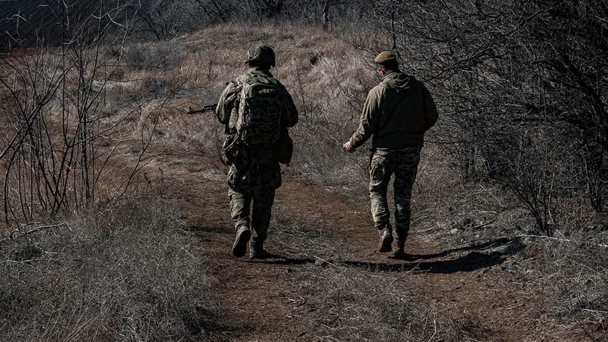 Украинские военнослужащие в неустановленном месте в Донецкой области, Украина, 7 марта 2025 года. Фото: Maria Senovilla / EPA