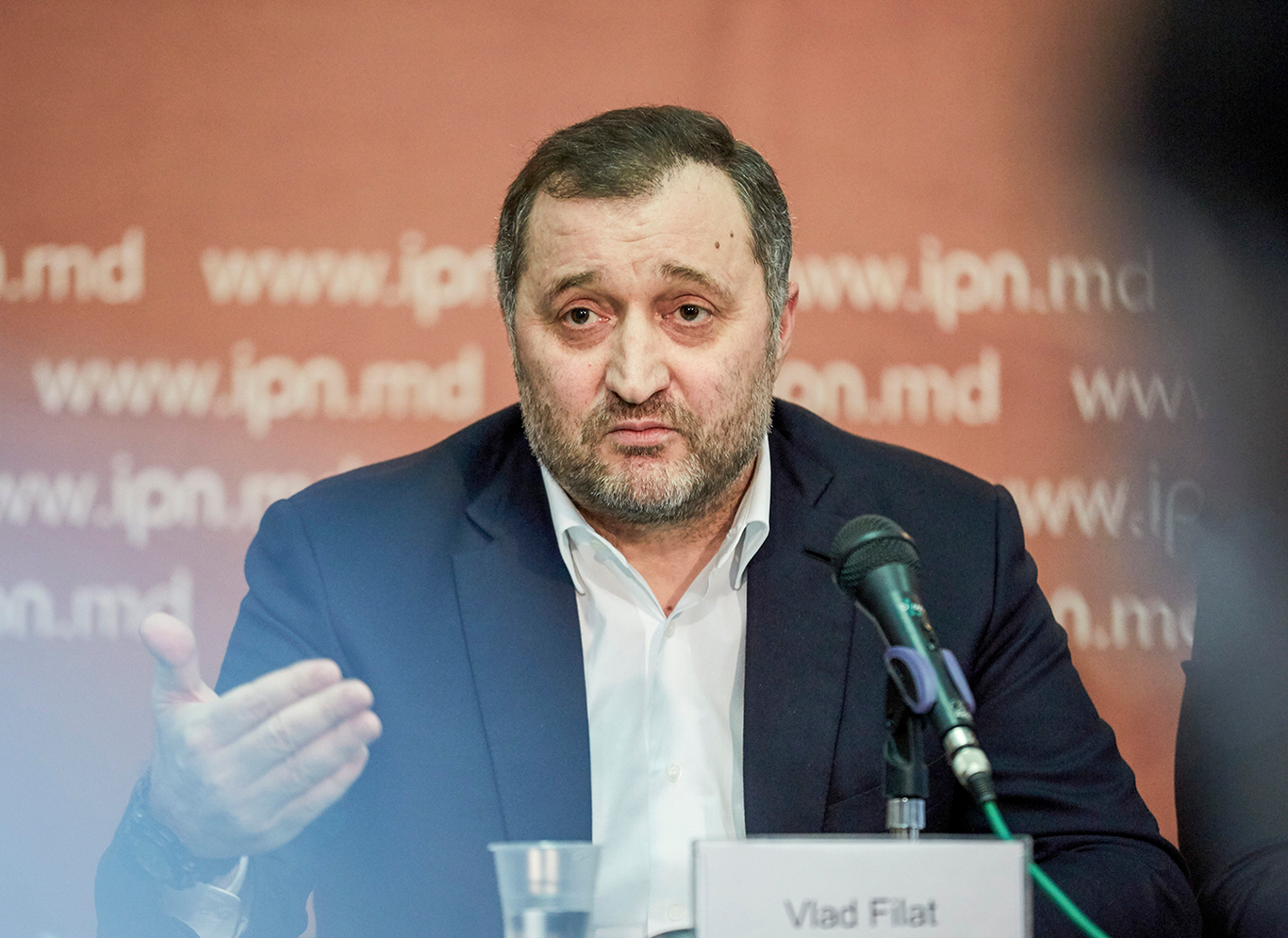 Бывший премьер-министр и глава Либерально-демократической партии Владимир Филат на пресс-конференции в Кишиневе, Молдова, 4 декабря 2019 года. Фото: EPA