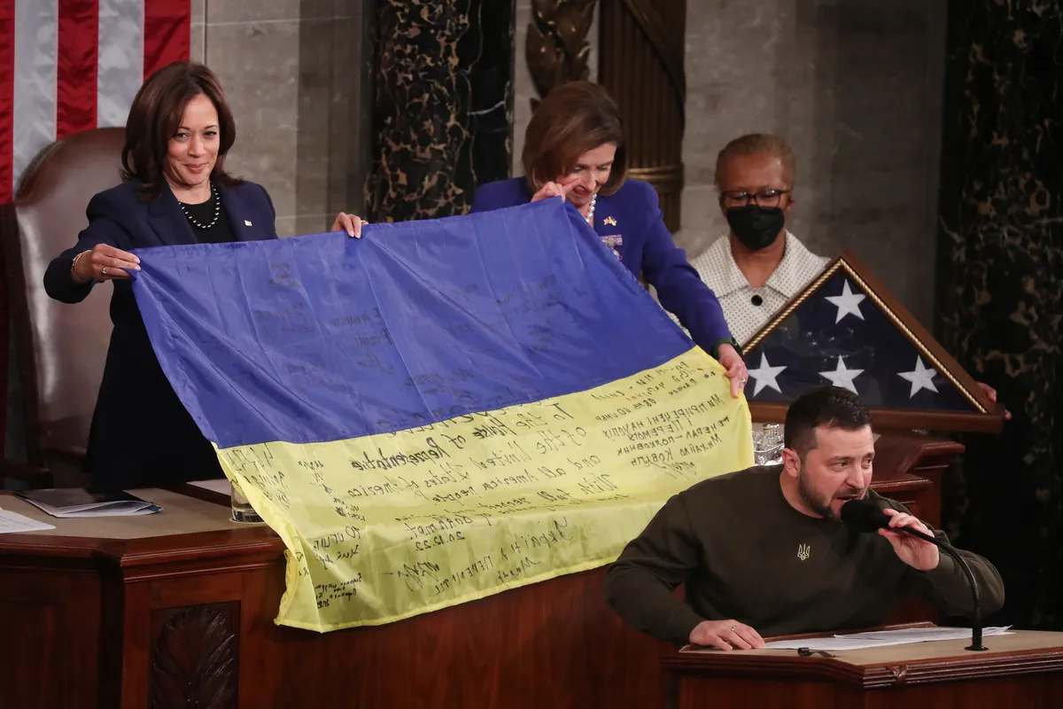 Ukrainian President Volodymyr Zelensky delivers an address to the US Congress in Washington DC in December. Photo: EPA-EFE/MICHAEL REYNOLDS