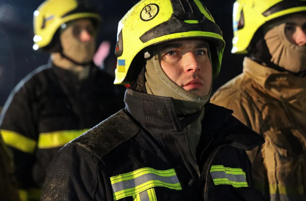 A rescue worker at the scene of Saturday’s attack in Poltava. Photo: EPA-EFE / State Emergency Service of Ukraine