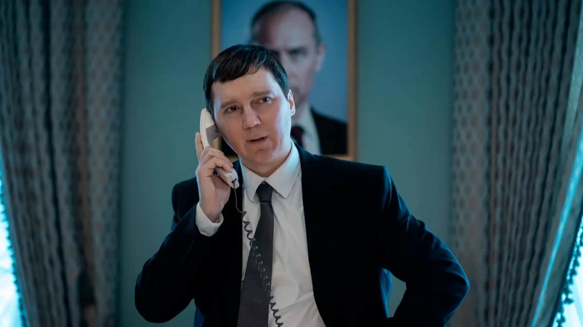 Пол Дано в фильме «Кремлевский волшебник», 2025 год. Фото: Carole Bethuel / Curiosa Films / Gaumont