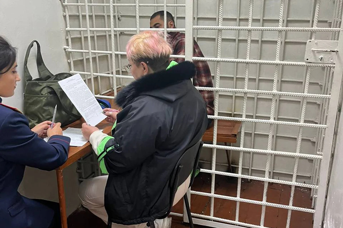 Задержанный за убийство Санан Гусейнов. Фото: СУ СКР по Забайкальскому краю / <a href="https://t.me/susk_75/1713" rel="noopener noreferrer" title="https://t.me/susk_75/1713">Telegram</a>