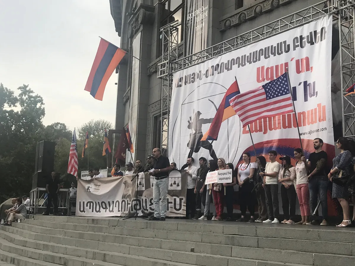 Митинг в Ереване. Фото: Ирина Купряхина, специально для «Новой газеты. Европа»