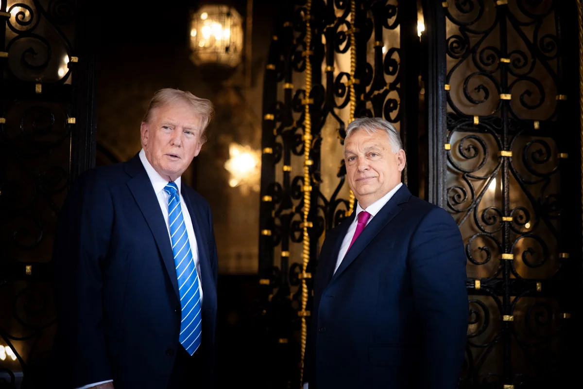 Дональд Трамп и Виктор Орбан во время встречи в США, 11 июля 2024 года. Фото: Zoltan Fischer / пресс-служба правительства Венгрии / EPA-EFE