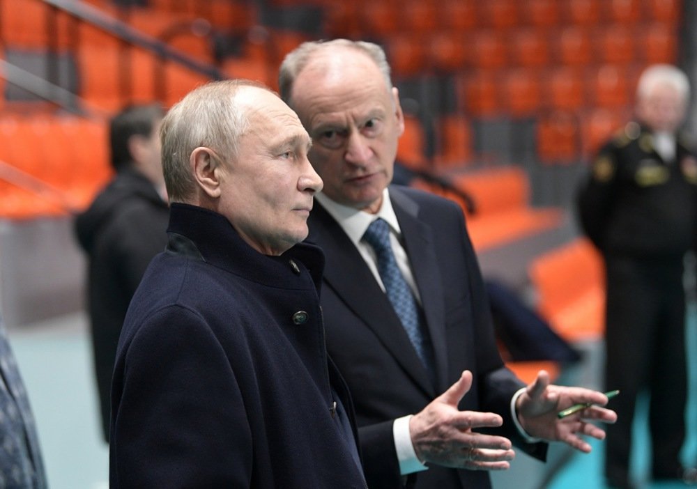 Vladimir Putin (L) and Nikolay Patrushev (R) inspect the sports hall during his visit to St. Petersburg State Maritime Technical University, in St. Petersburg, Russia, 26 January 2024. Photo: EPA-EFE/ALEXEI DANICHEV / SPUTNIK / KREMLIN POOL