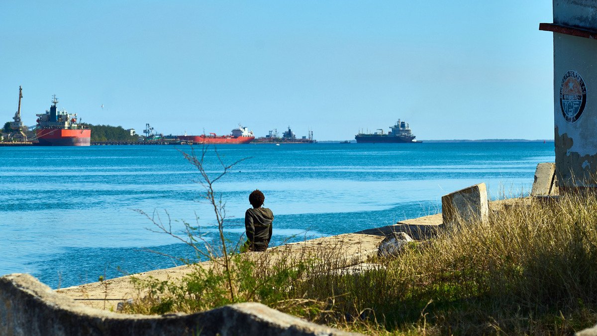 Российский танкер с нефтью впервые за три месяца прибыл на Кубу