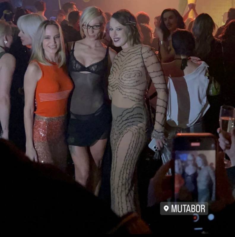 Sobchak and Yevleyeva during the ‘Almost Naked’ party. Photo: social media