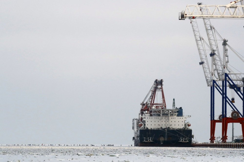 Port Bronka outside St. Petersburg, February 2018. Photo: EPA-EFE/ANATOLY MALTSEV