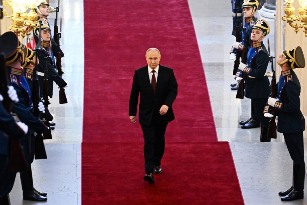 Photo: EPA-EFE/ALEXEY MAYSHEV/SPUTNIK / KREMLIN POOL