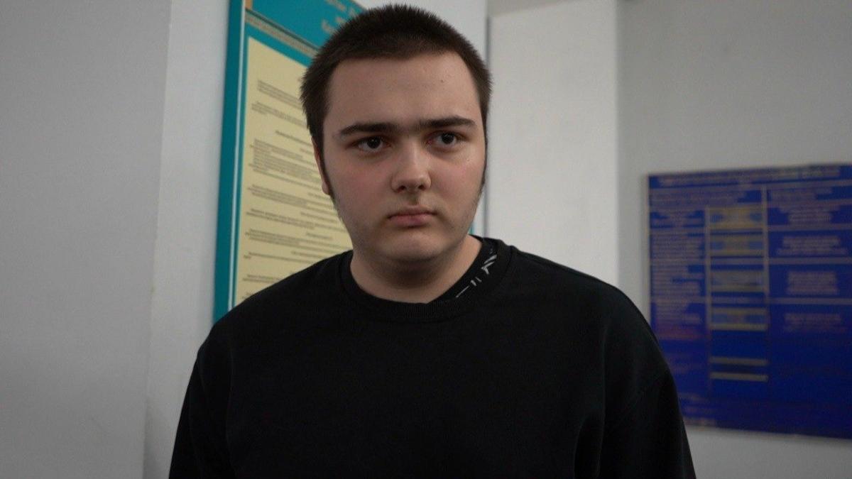 Kazakh court overturns deportation order for anti-war Russian teenager