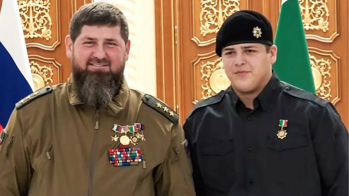 Кадыров назвал «вбросом» информацию об аварии с участием своего сына