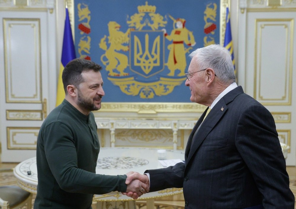 Ukrainian President Volodymyr Zelensky welcomes US special envoy to Ukraine Keith Kellogg prior to their meeting in Kyiv on Thursday. EPA-EFE/SERGEY DOLZHENKO